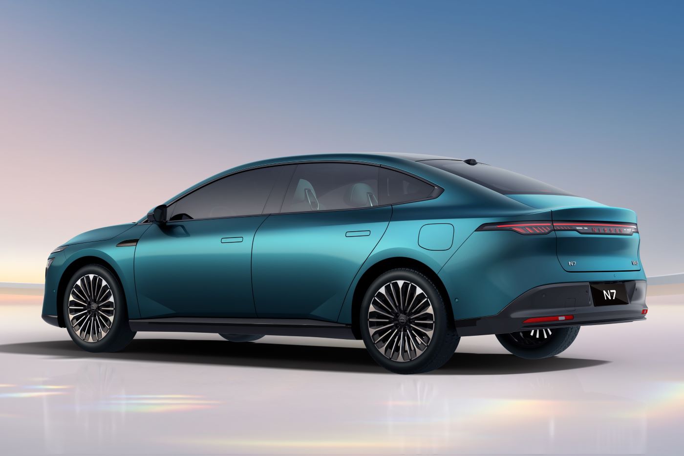 Nissan N7 625 MAX Green