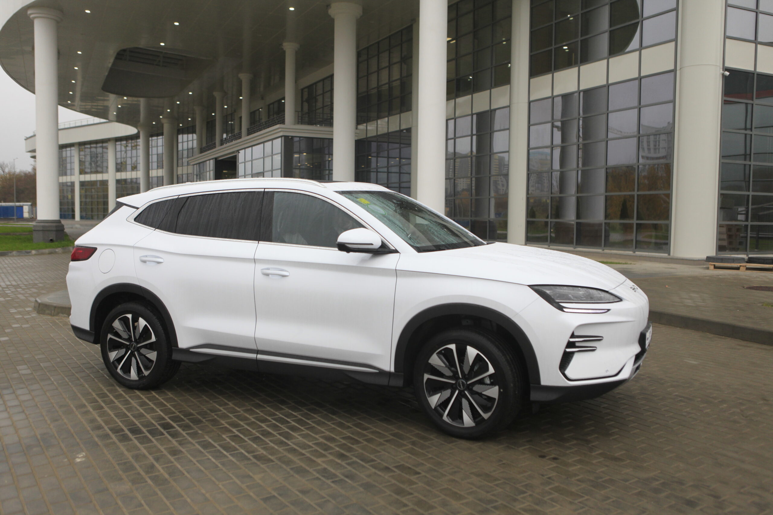 BYD Song Plus EV 2025 Smart Driving Version 605 KM Flagship White