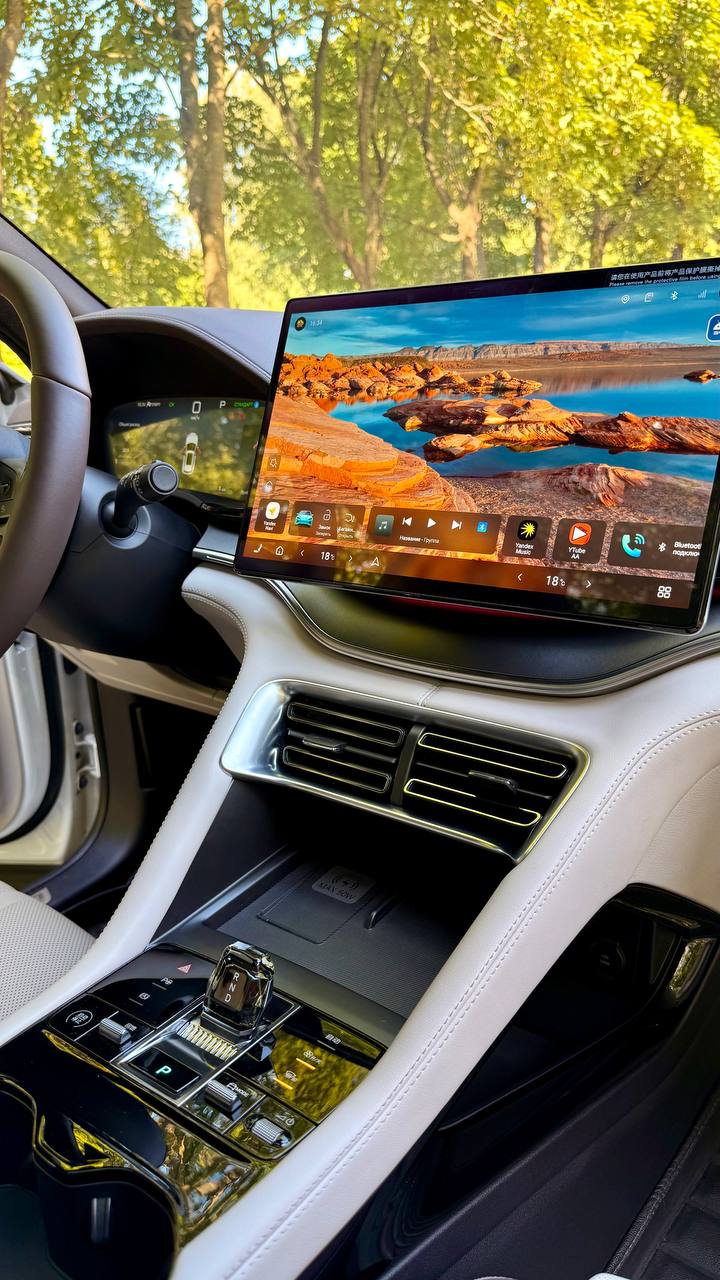 BYD Song Plus EV 2025 Smart Driving Version 605 KM Flagship White