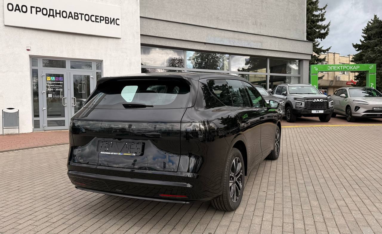 Nissan NX8 580 km (292 л.с.) Pro