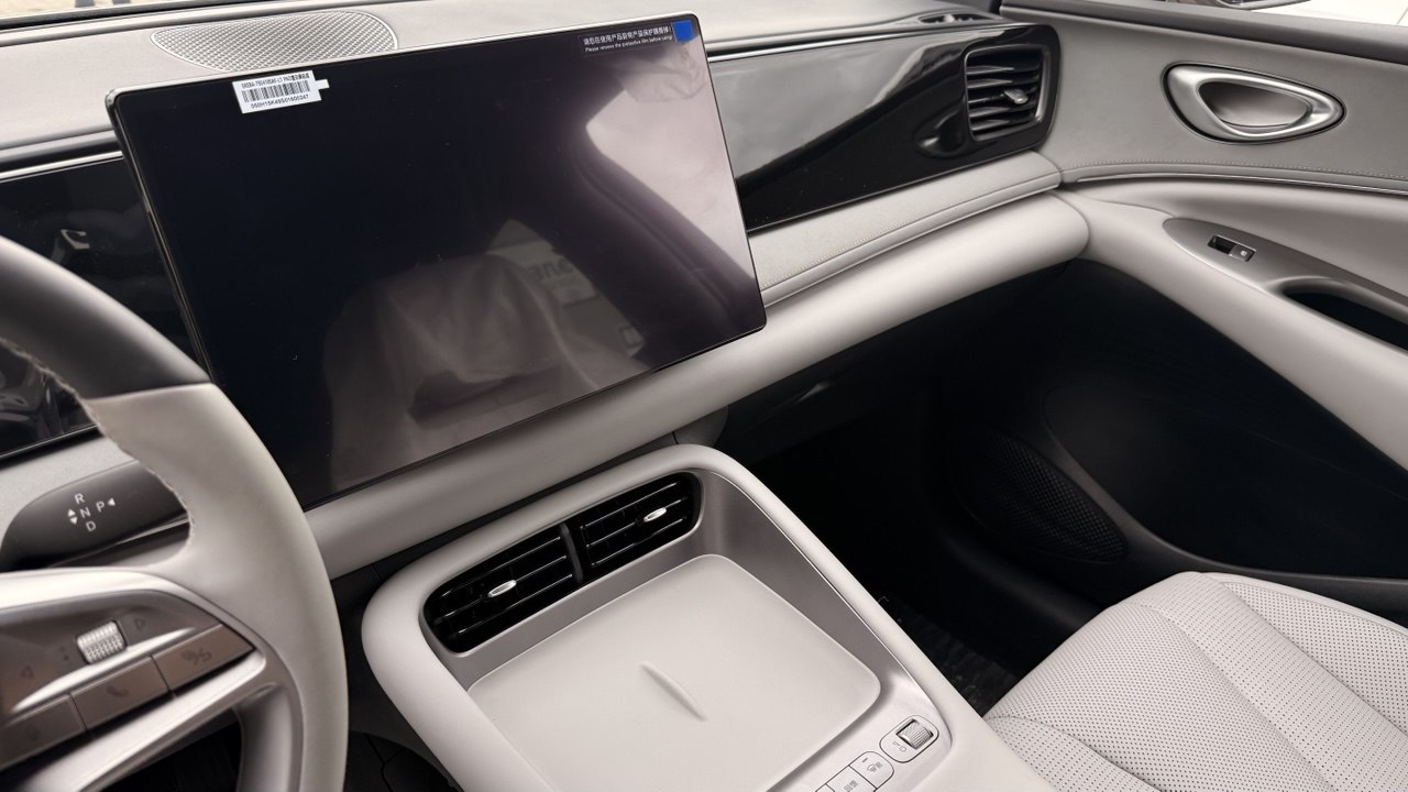 BYD Sea Lion 06 Pilot Edition 520km EV (231 л.с.)