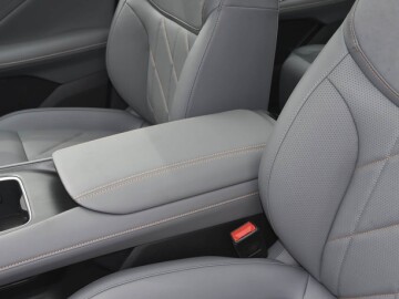Deepal S05 56.12 kWh (272 л.с.) 520 Мах Silver