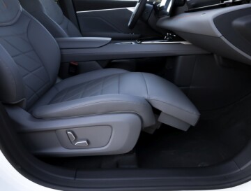 Deepal S05 56.12 kWh (272 л.с.) 520 Мах Silver