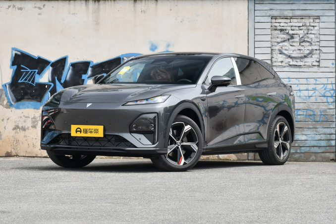 Deepal S07 68.82 kWh (272 л.с.) 550 Max Grey
